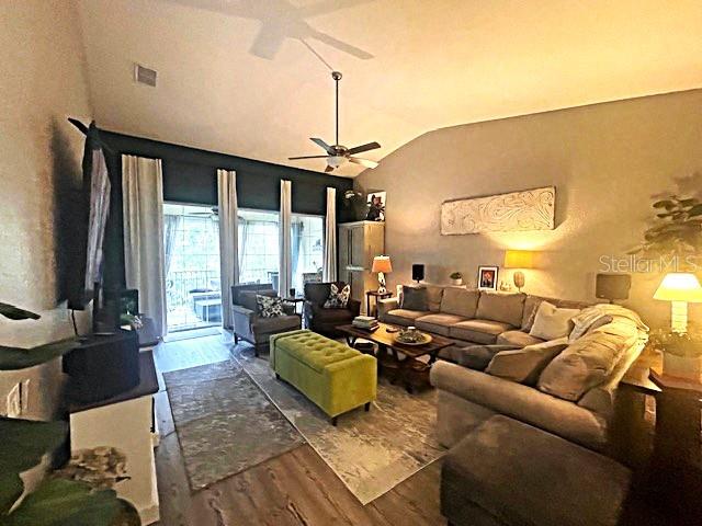 Image 31 of 34 For 5010 Maxon Terrace