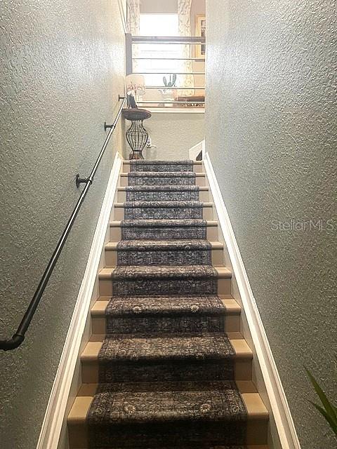 Image 5 of 34 For 5010 Maxon Terrace