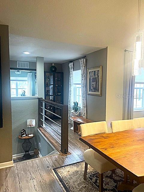 Image 8 of 34 For 5010 Maxon Terrace