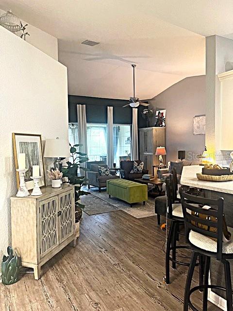 Image 9 of 34 For 5010 Maxon Terrace