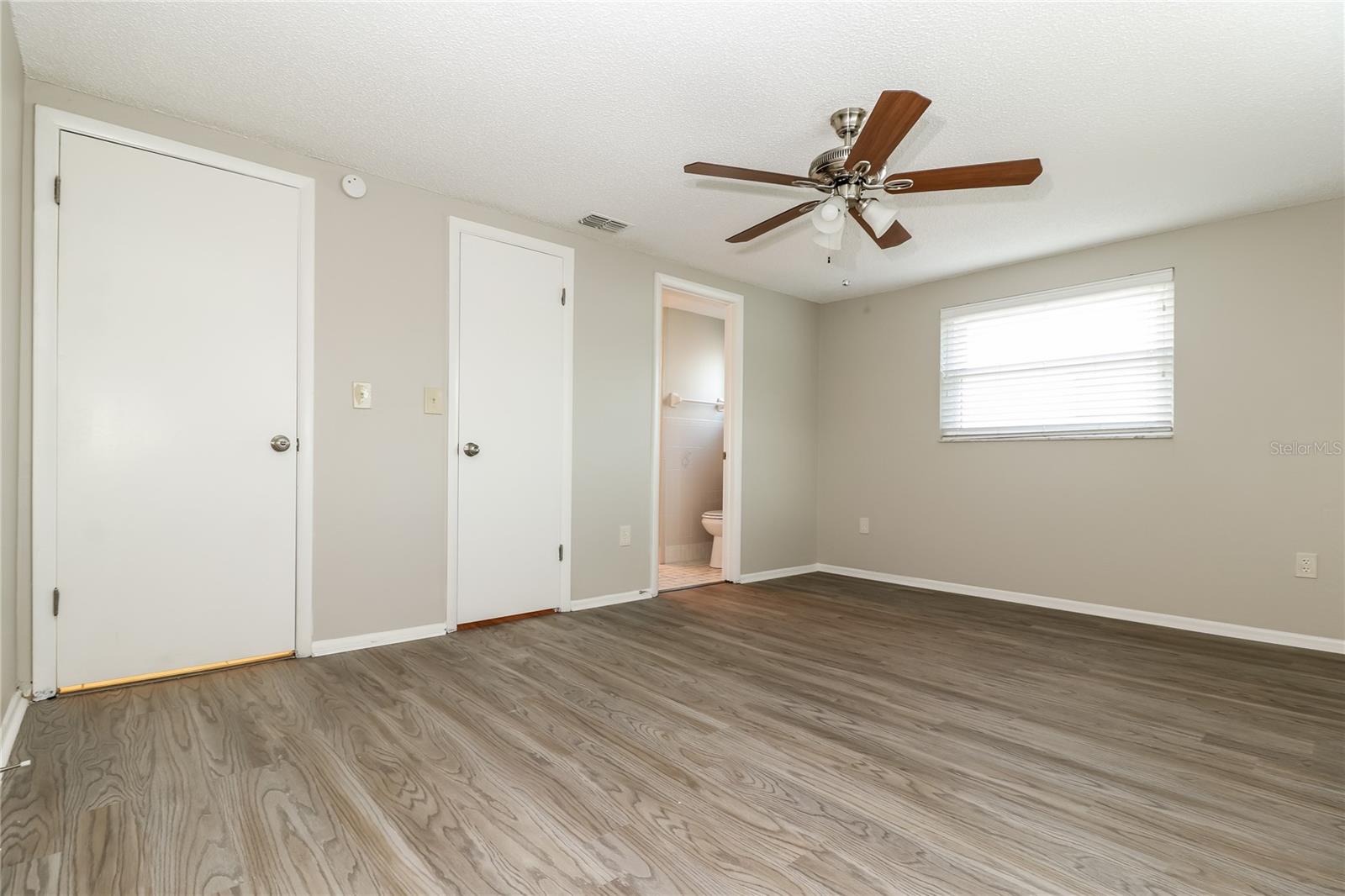 Image 11 of 16 For 7325 Nova Scotia Drive