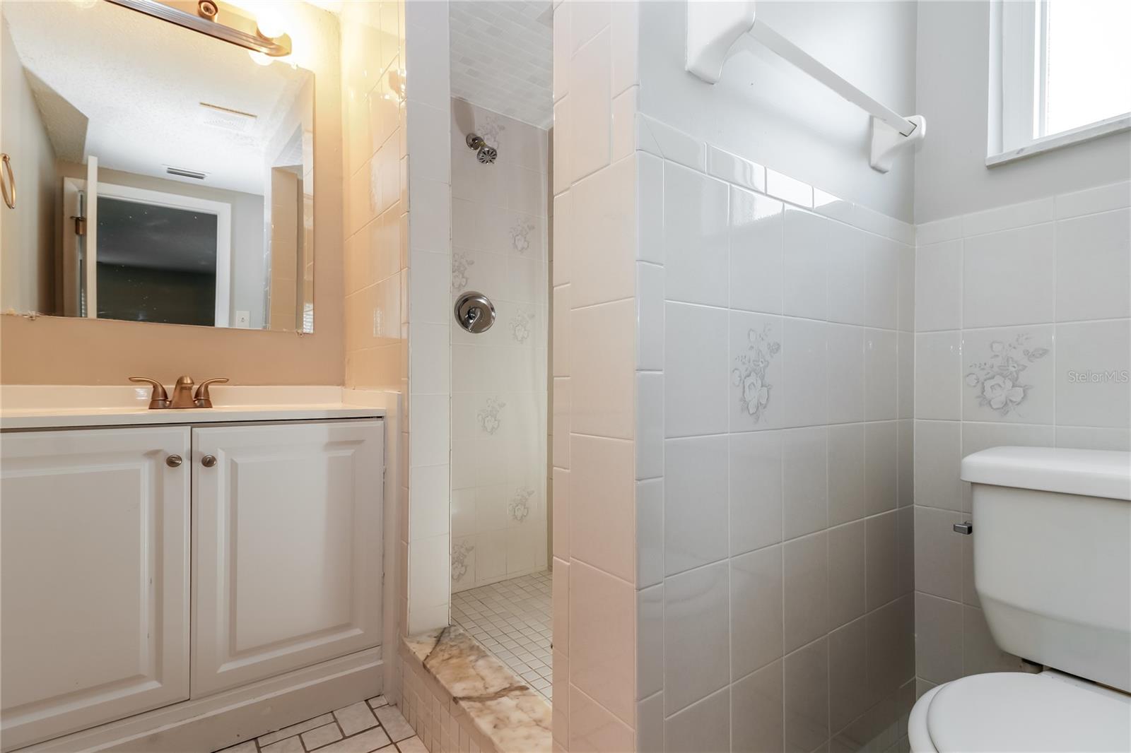 Image 14 of 16 For 7325 Nova Scotia Drive