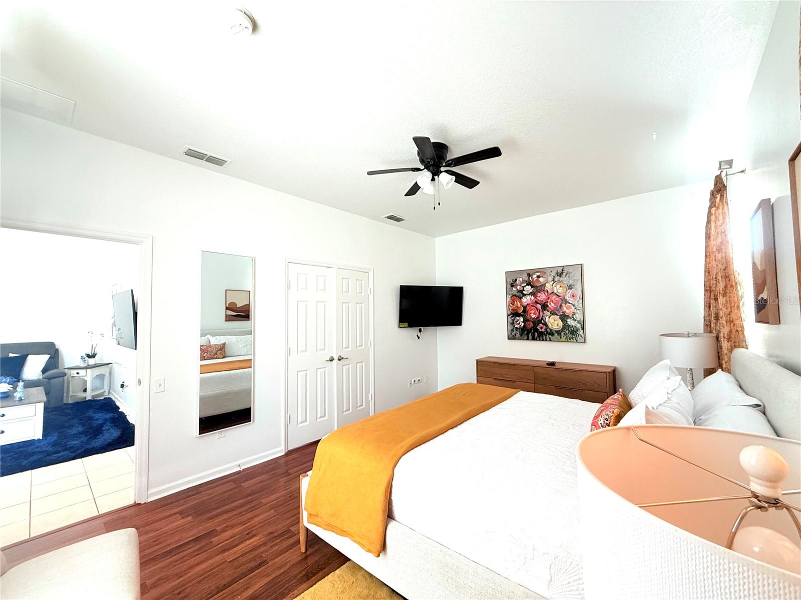 Image 29 of 48 For 8016 King Palm Circle