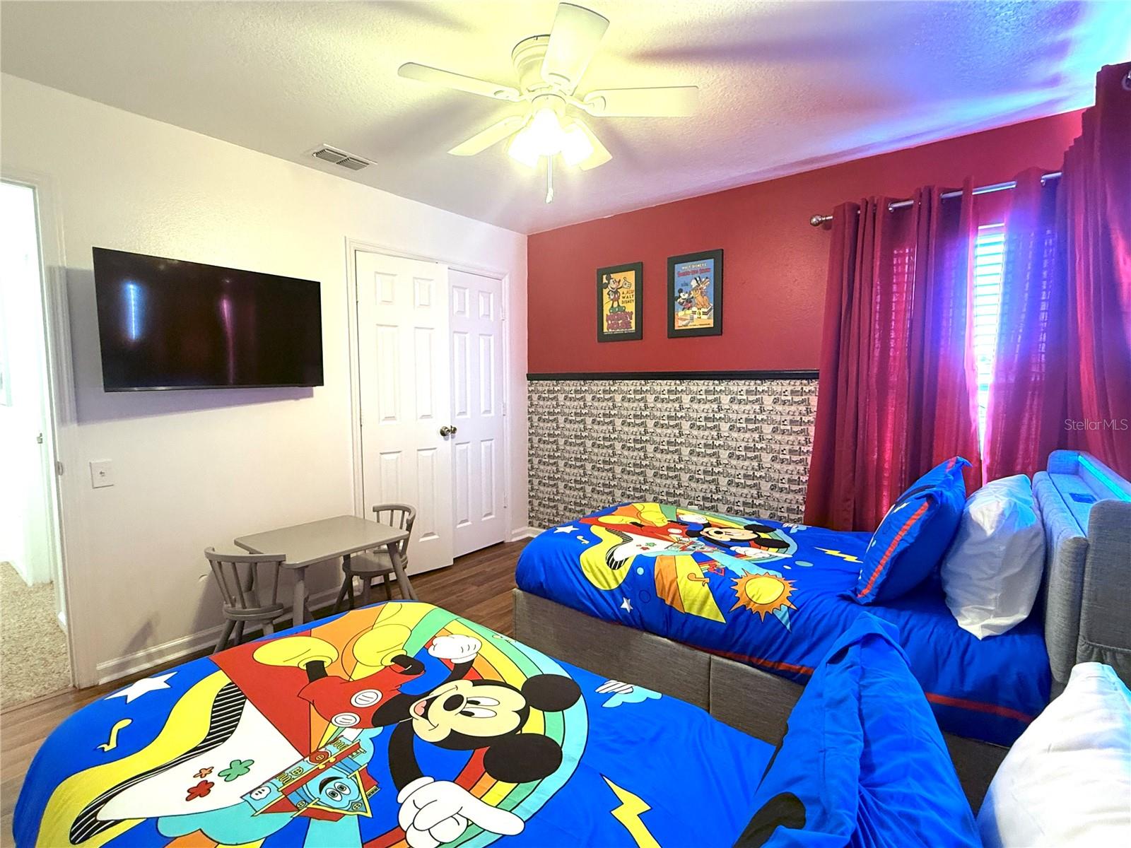 Image 39 of 48 For 8016 King Palm Circle