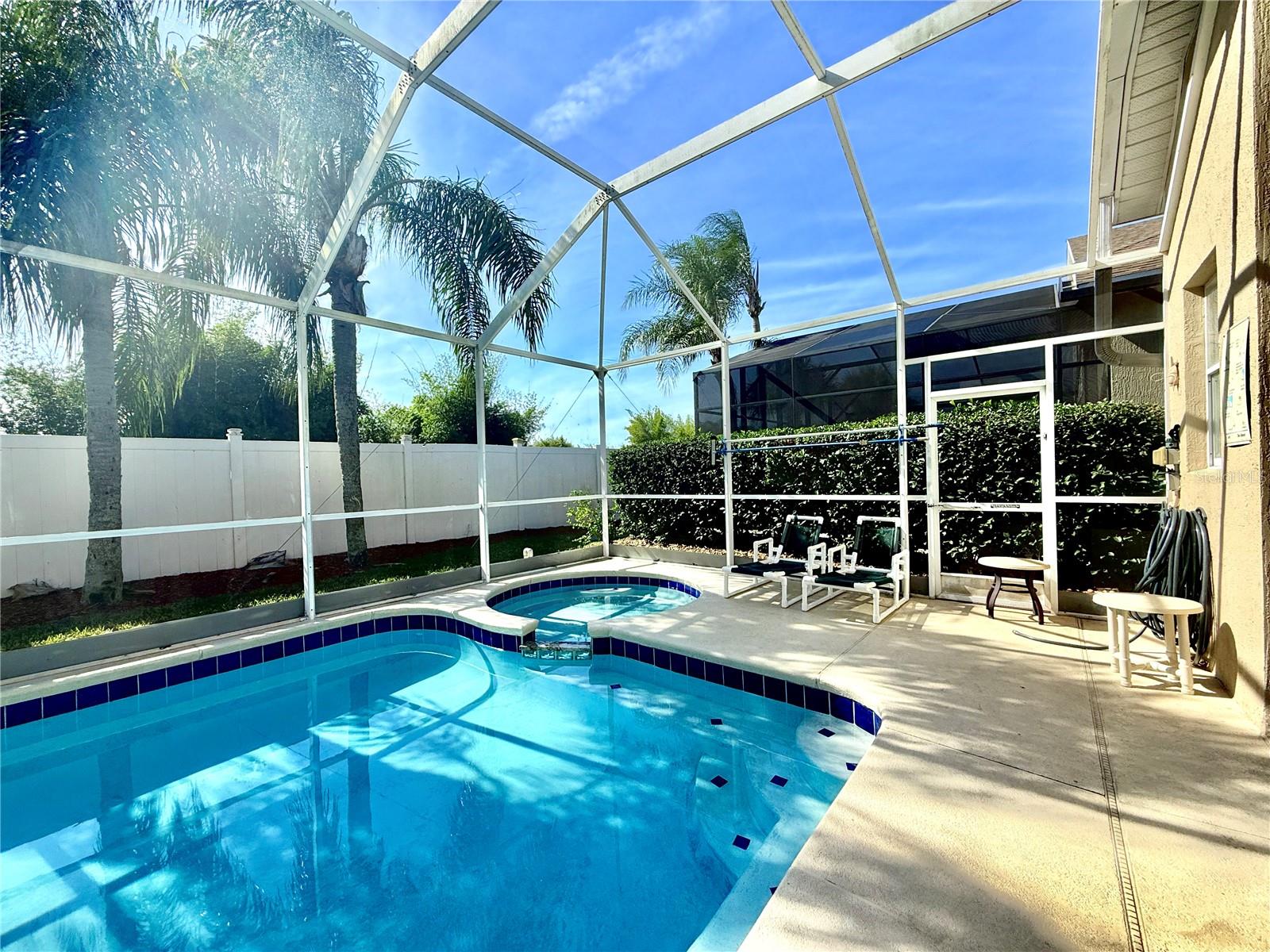 Image 45 of 48 For 8016 King Palm Circle