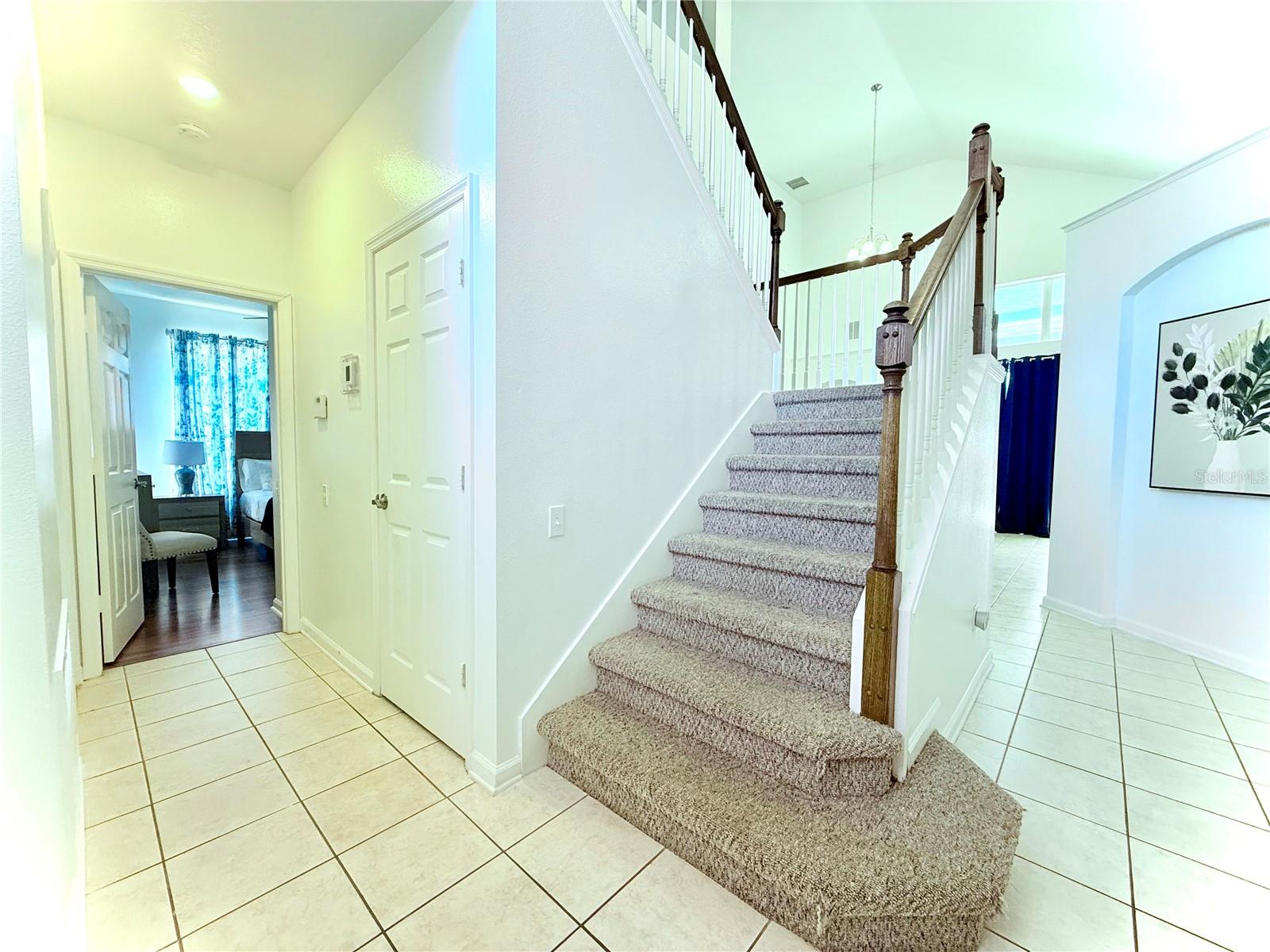 Image 5 of 48 For 8016 King Palm Circle