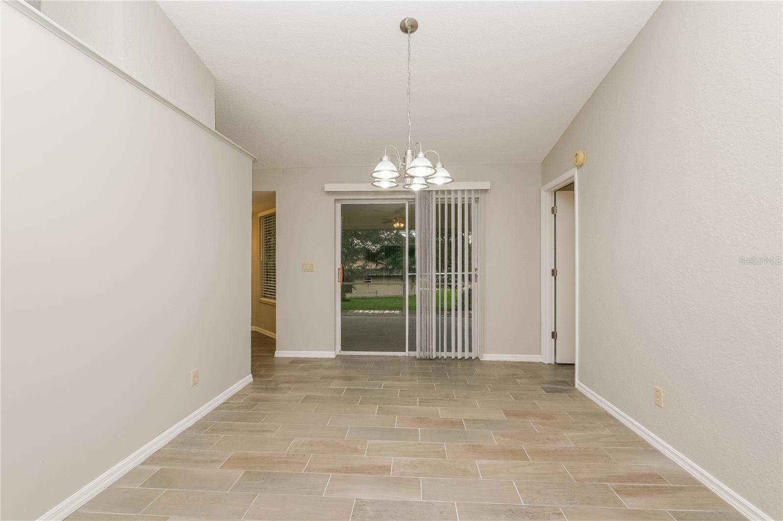 Image 5 of 15 For 6084 Freeport Drive