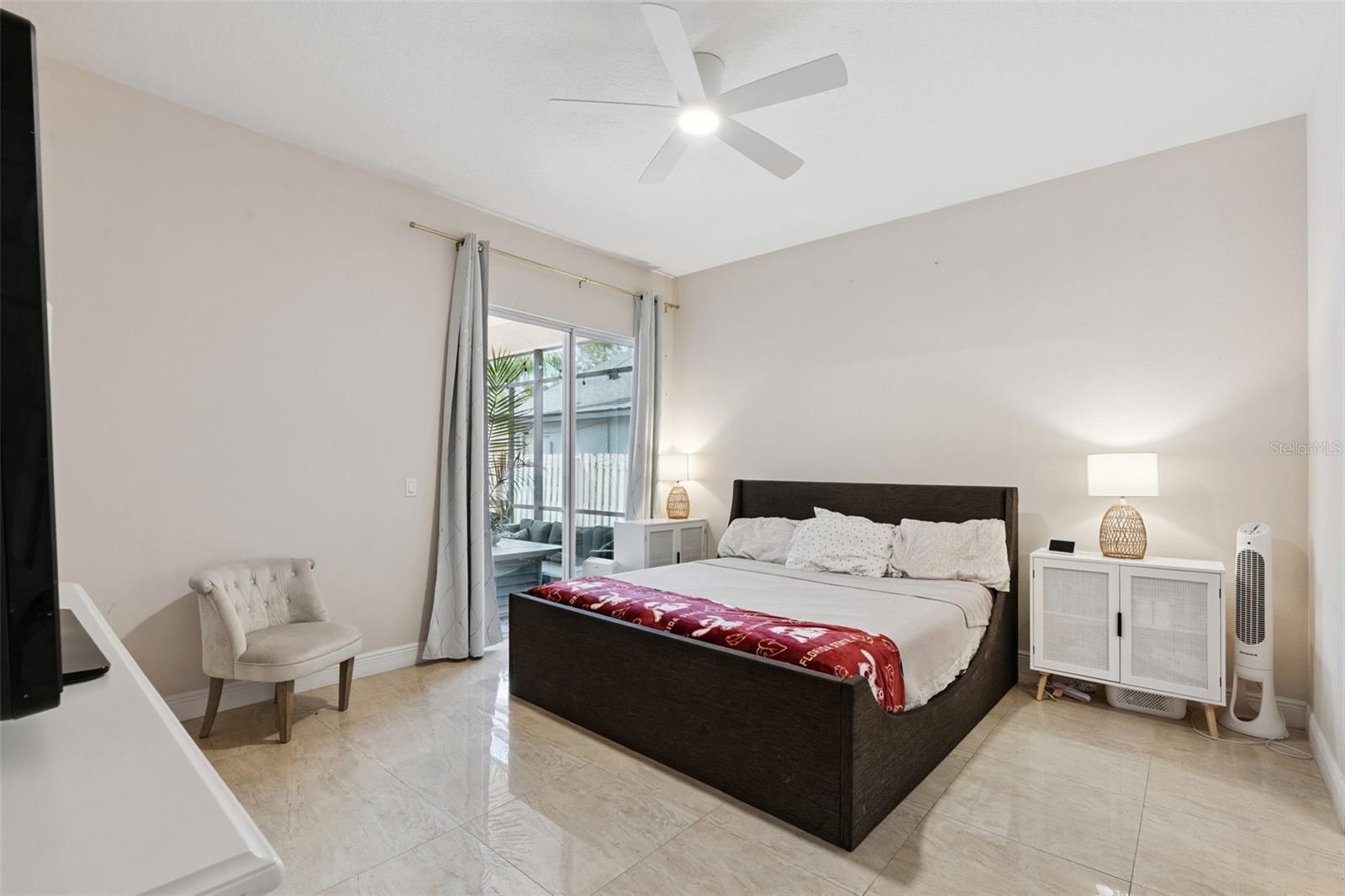 Image 14 of 27 For 5212 Santa Ana Dr