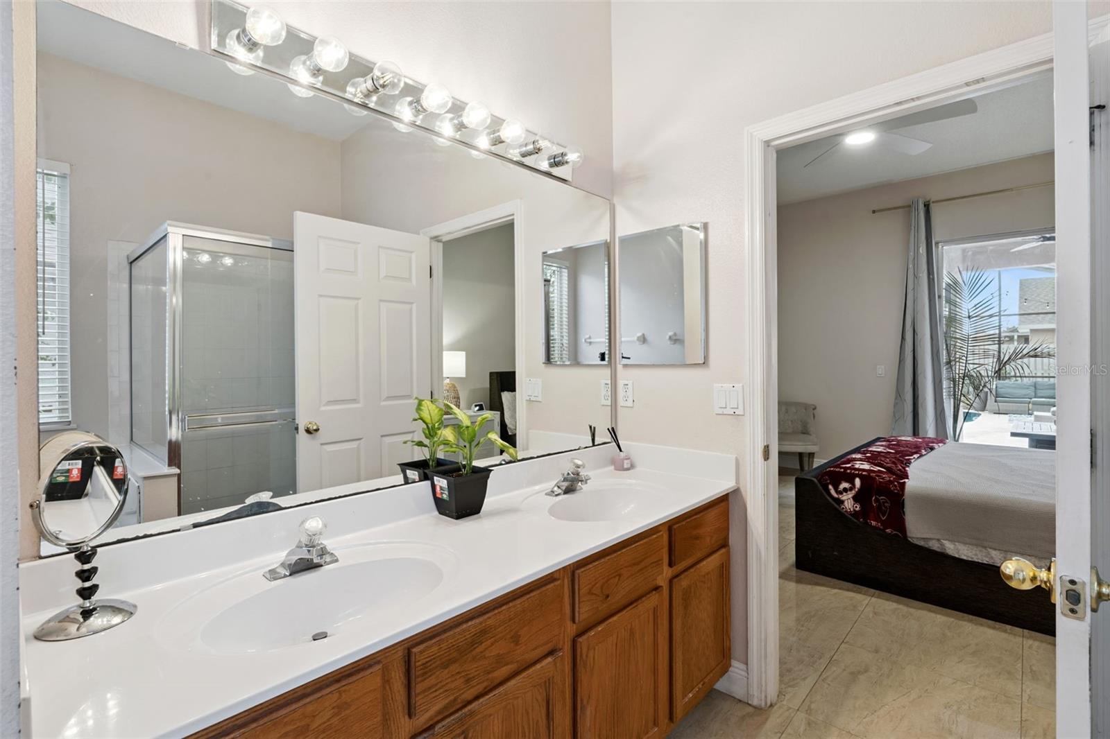 Image 17 of 27 For 5212 Santa Ana Dr