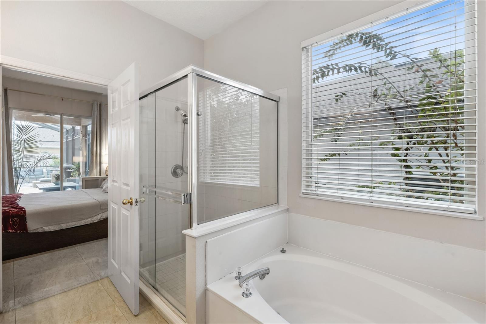 Image 18 of 27 For 5212 Santa Ana Dr