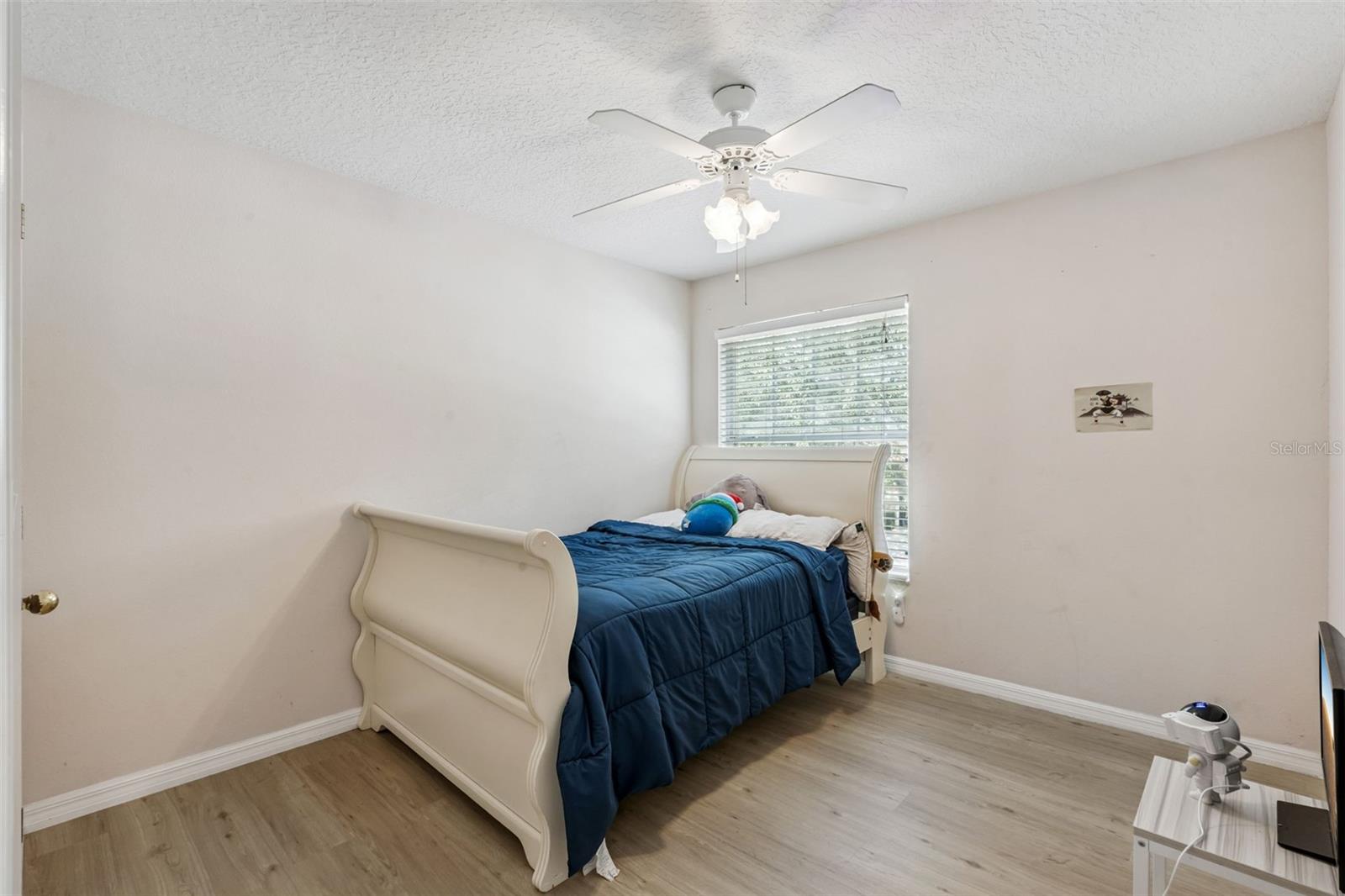 Image 25 of 27 For 5212 Santa Ana Dr