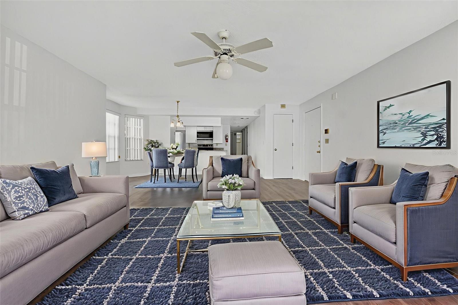 Image 15 of 53 For 2029 Royal Bay Boulevard 73