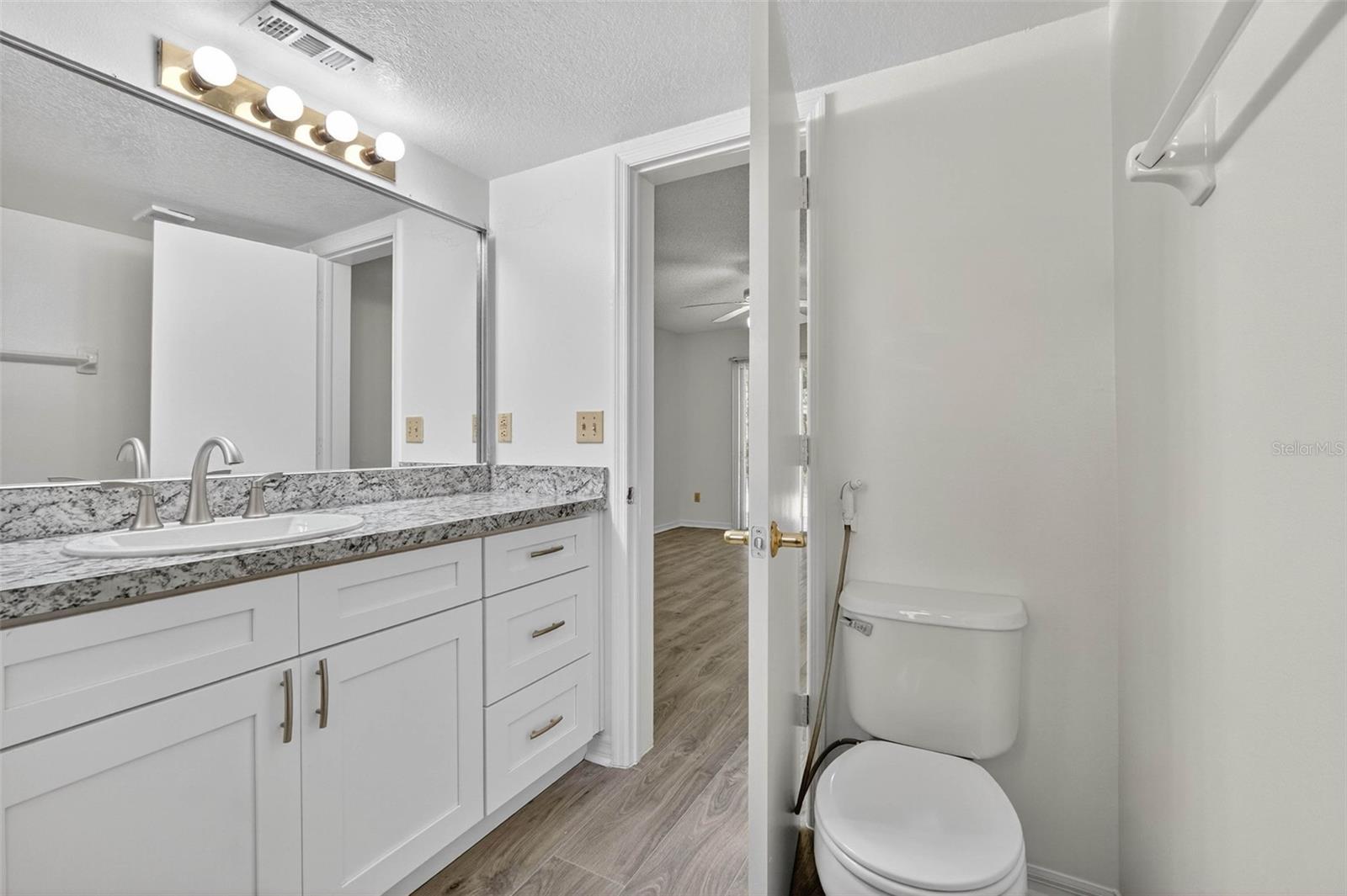 Image 50 of 53 For 2029 Royal Bay Boulevard 73