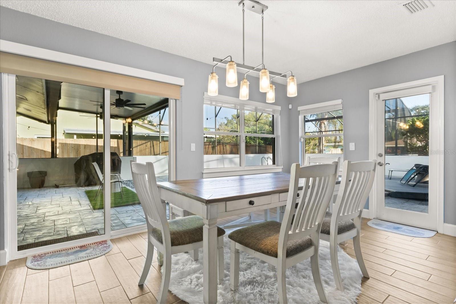 Image 15 of 48 For 2500 Lauderdale Court