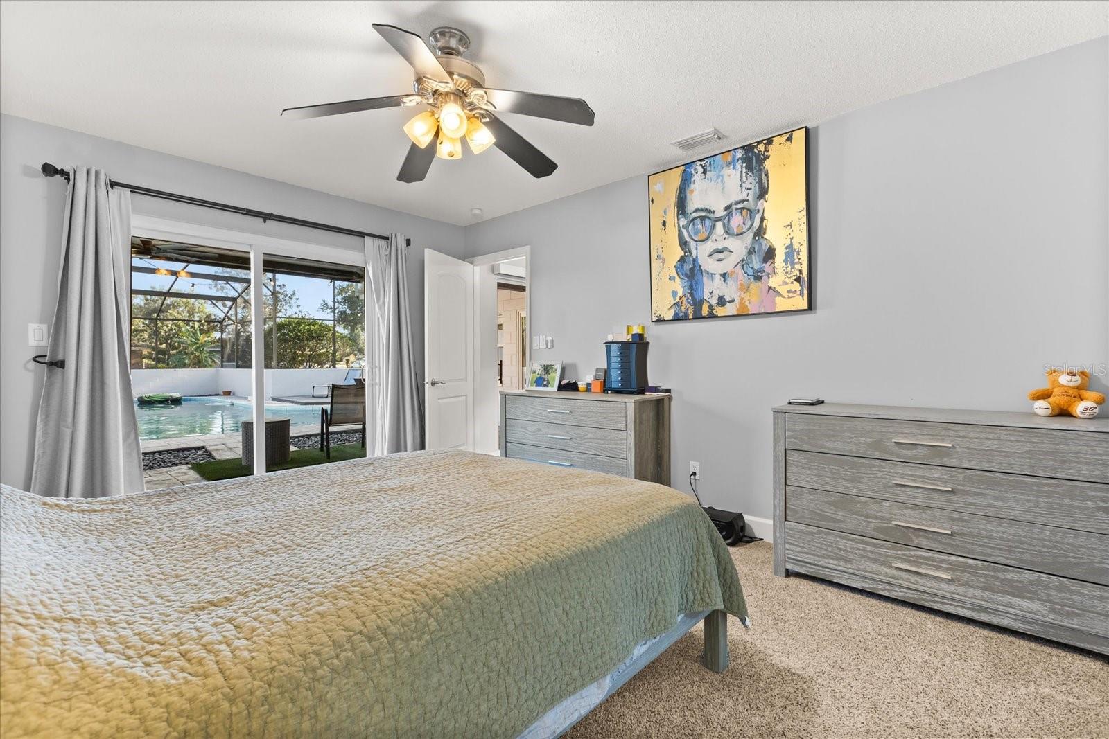 Image 18 of 48 For 2500 Lauderdale Court