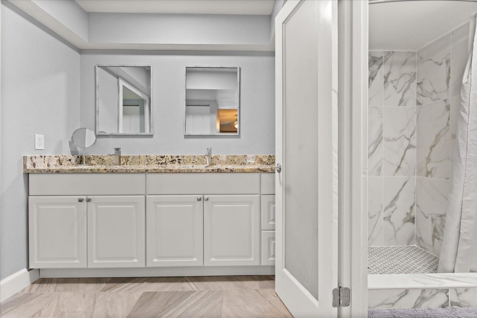 Image 19 of 48 For 2500 Lauderdale Court