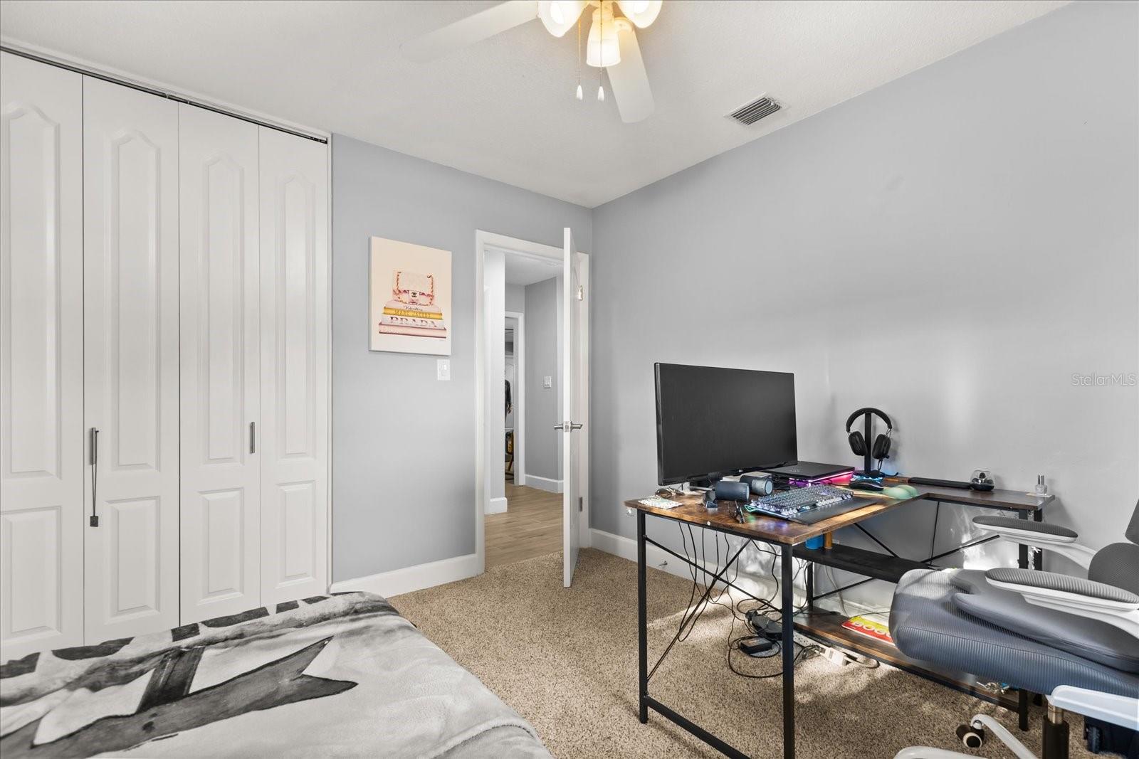 Image 27 of 48 For 2500 Lauderdale Court