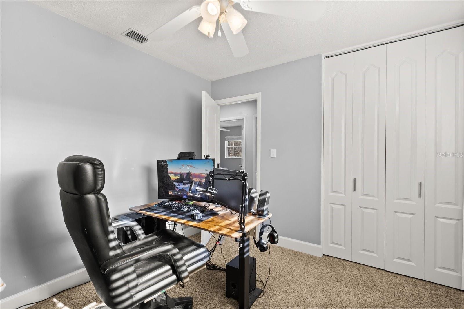 Image 29 of 48 For 2500 Lauderdale Court