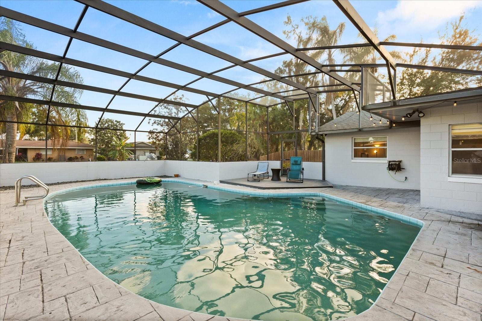 Image 33 of 48 For 2500 Lauderdale Court