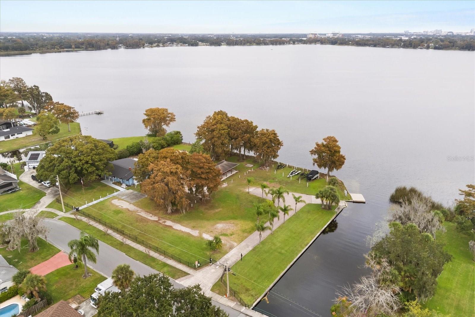 Image 46 of 48 For 2500 Lauderdale Court