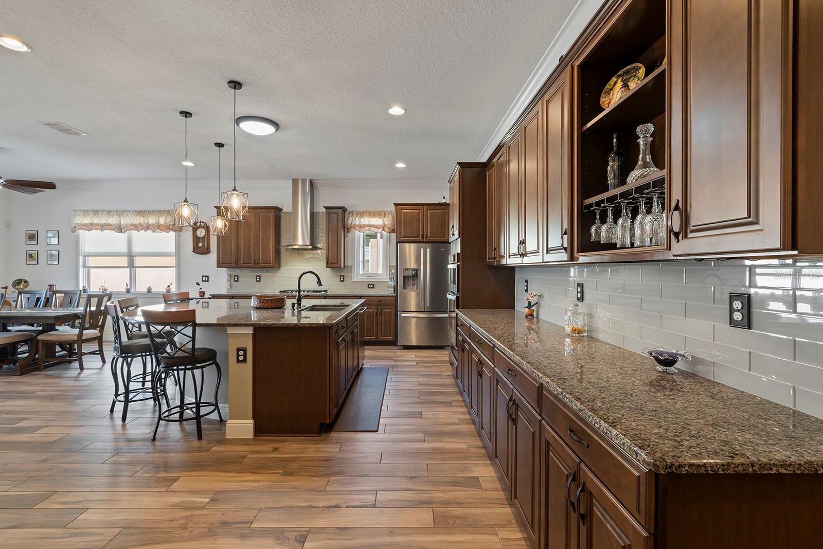 Image 15 of 72 For 5026 Fountainwood Drive