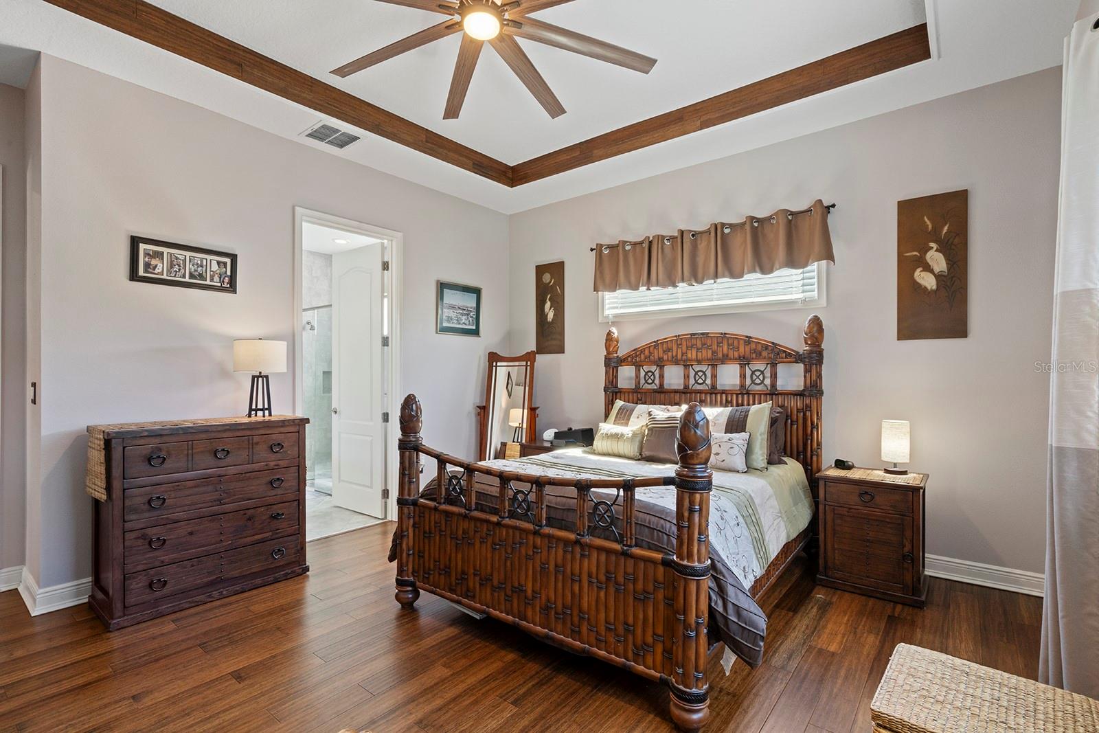 Image 31 of 72 For 5026 Fountainwood Drive