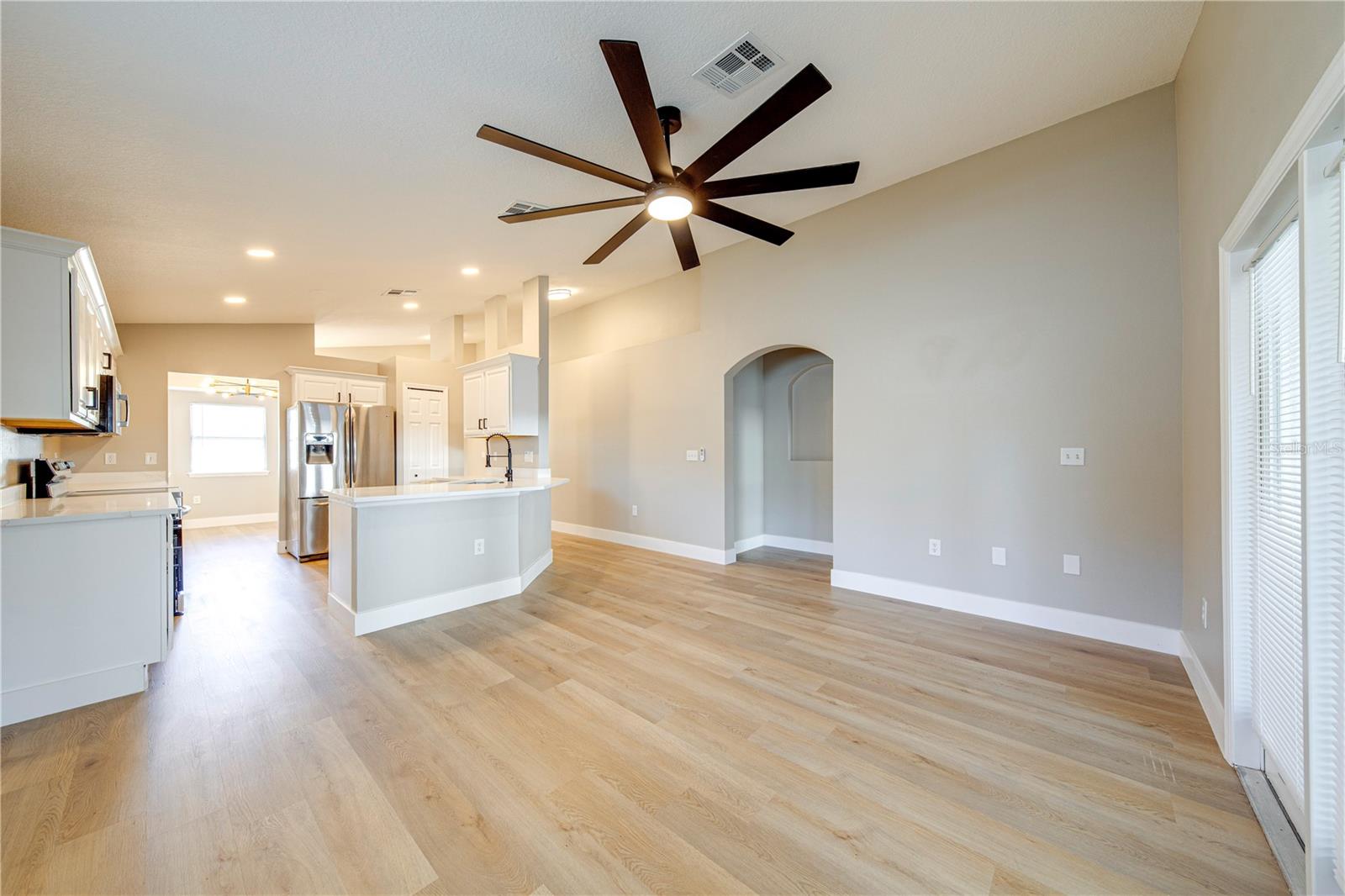 Image 10 of 39 For 40042 Palm Street