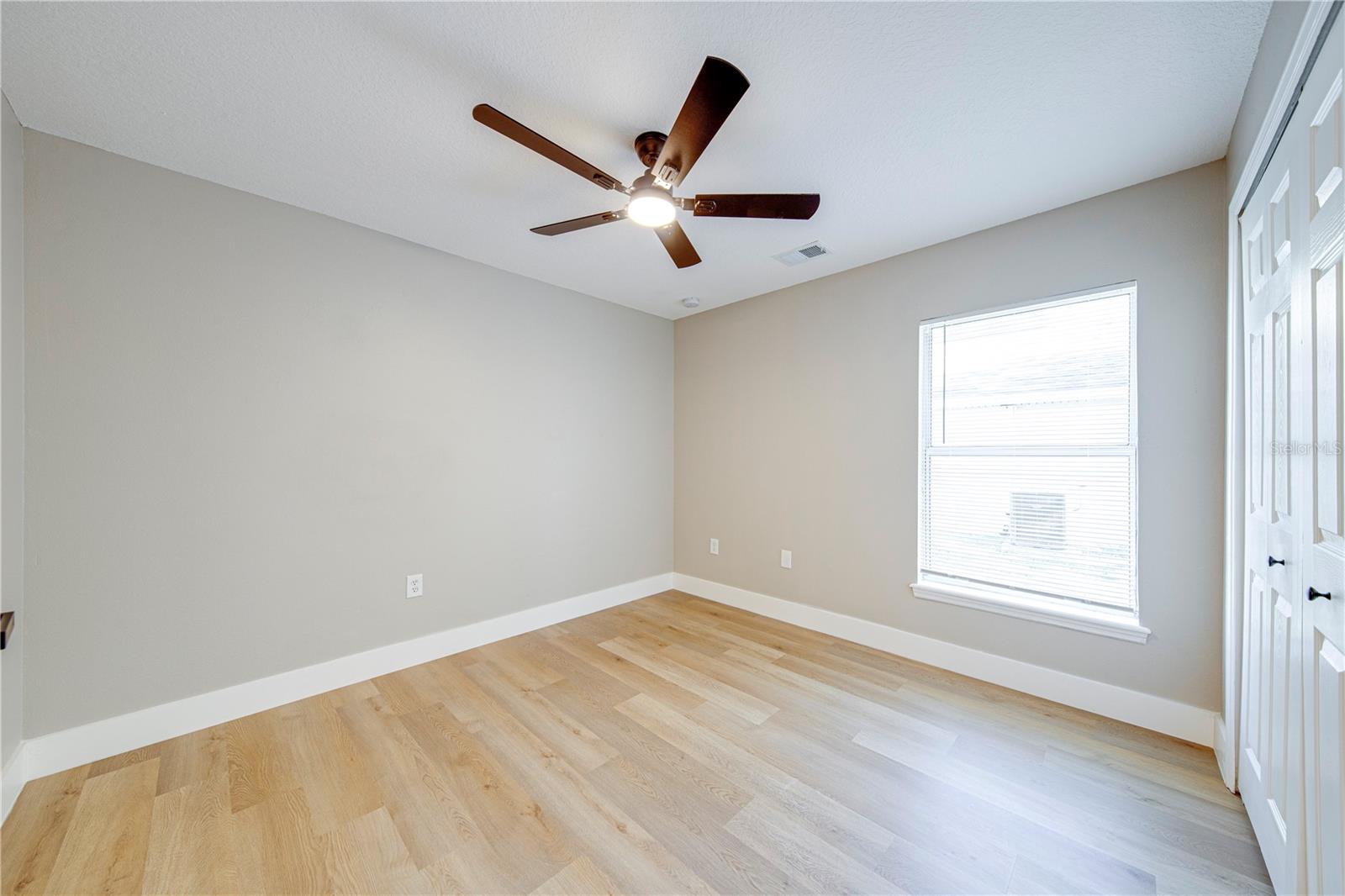 Image 22 of 39 For 40042 Palm Street