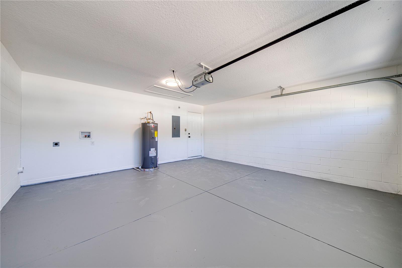 Image 31 of 39 For 40042 Palm Street