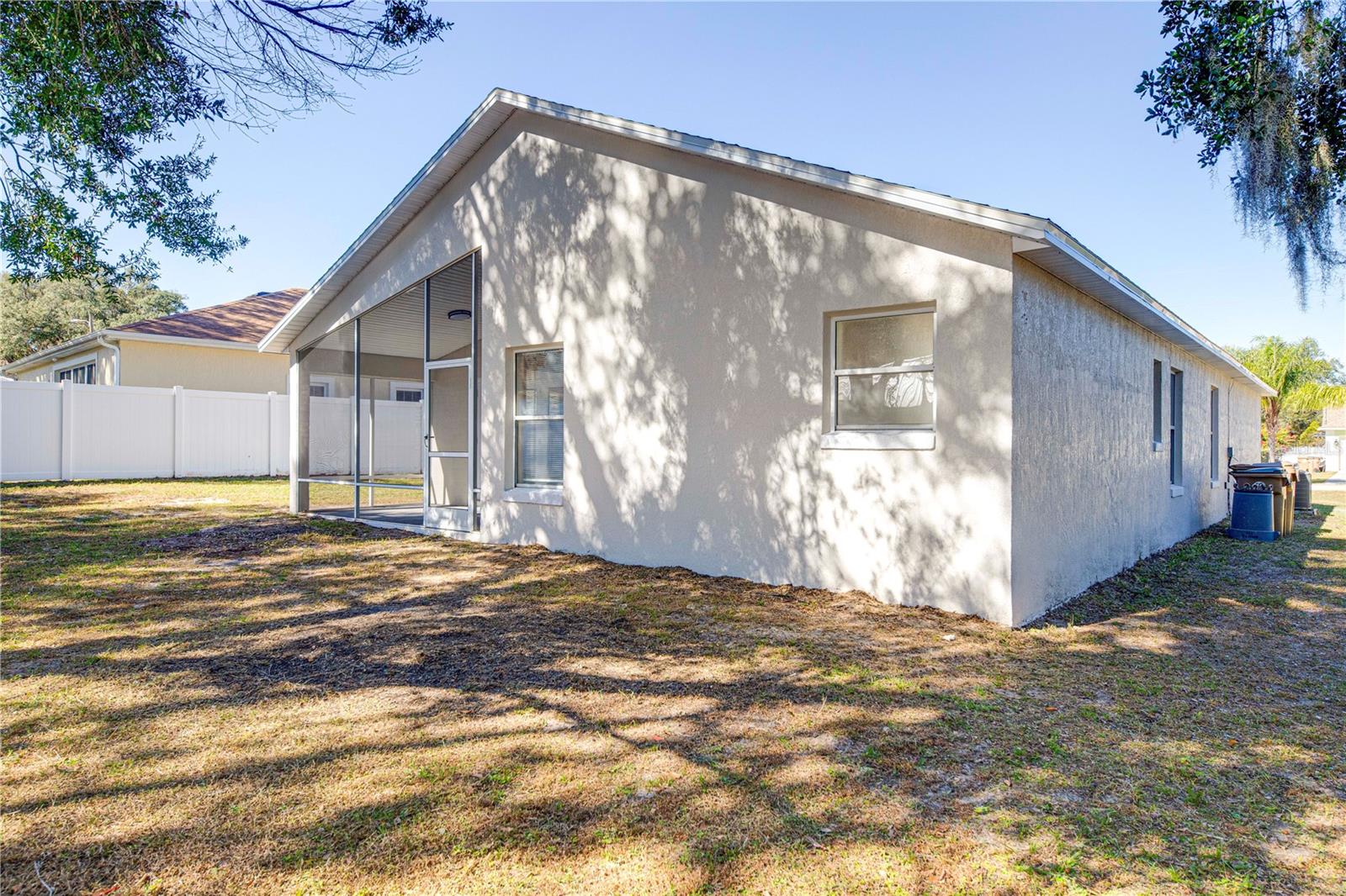 Image 35 of 39 For 40042 Palm Street