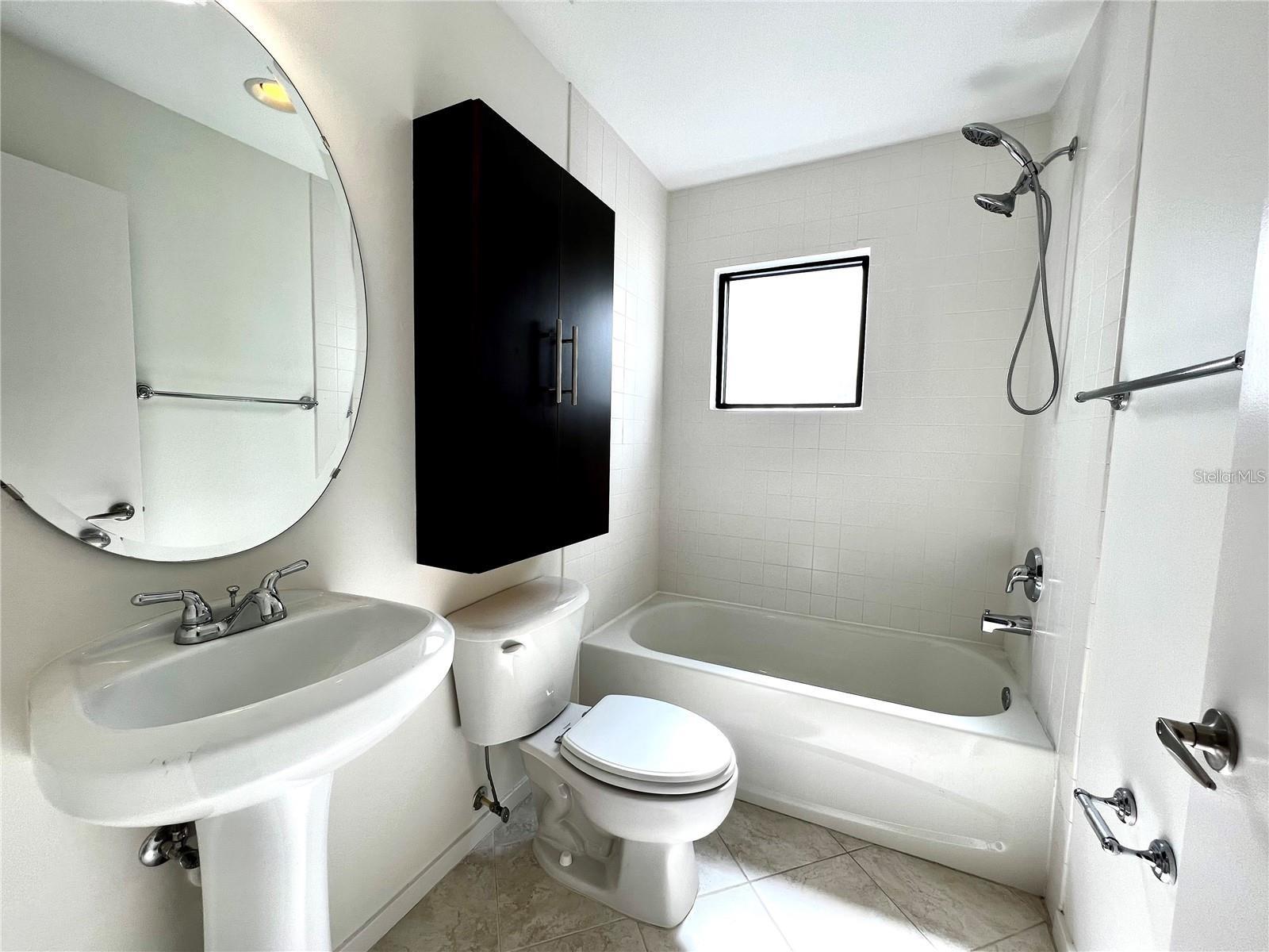 Image 12 of 22 For 350 Osceola Avenue 11