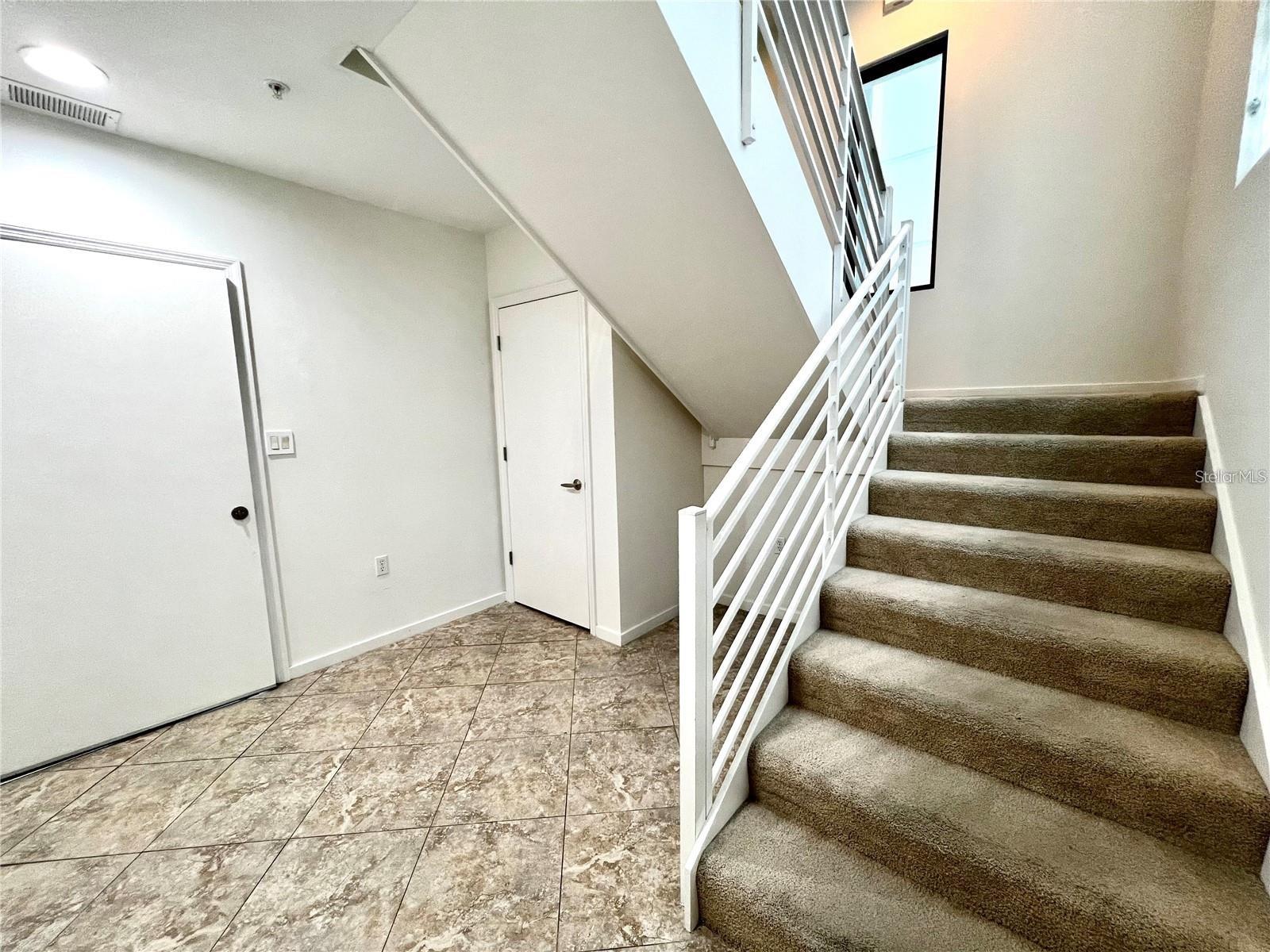 Image 6 of 22 For 350 Osceola Avenue 11