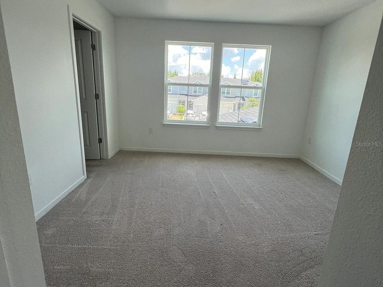 Image 12 of 27 For 1004 La Mirada Court