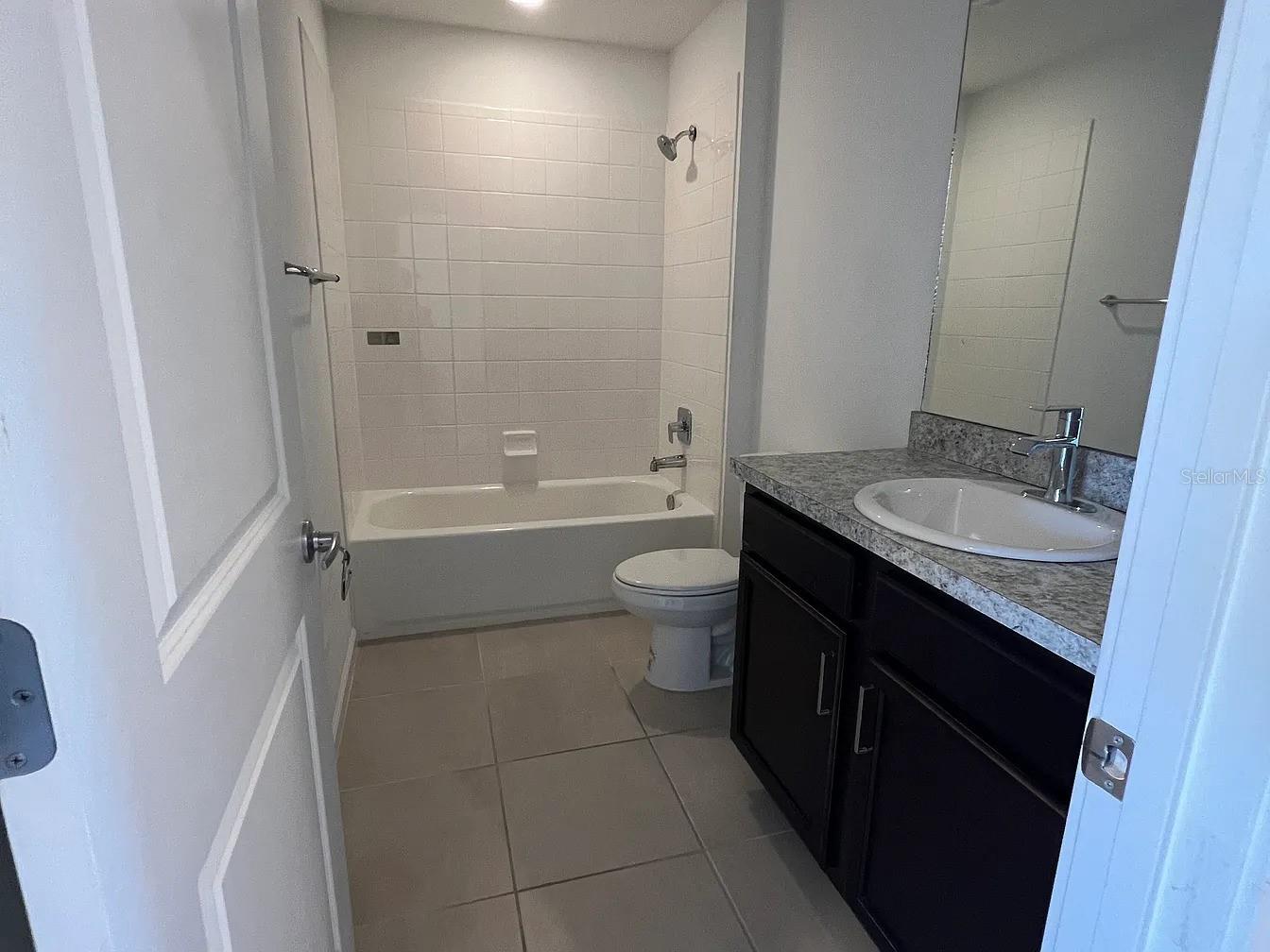 Image 22 of 27 For 1004 La Mirada Court