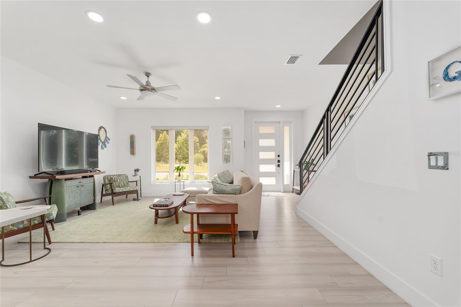 Image 17 of 53 For 3289 50th Drive 3289