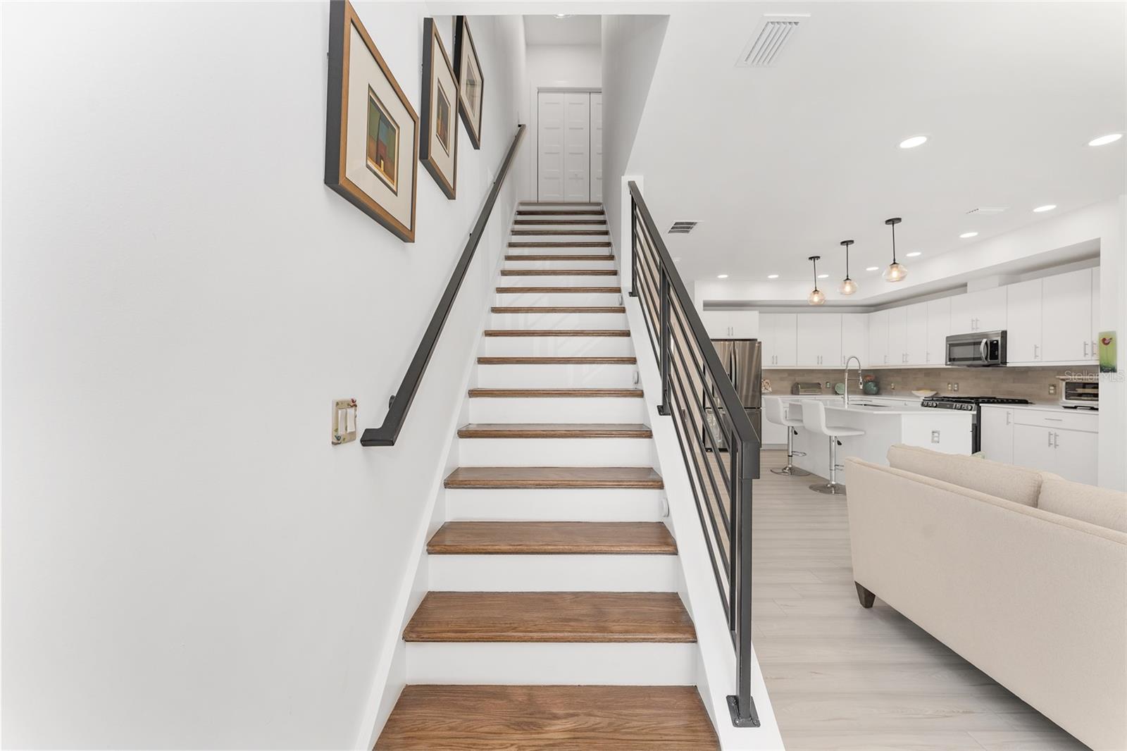 Image 29 of 53 For 3289 50th Drive 3289