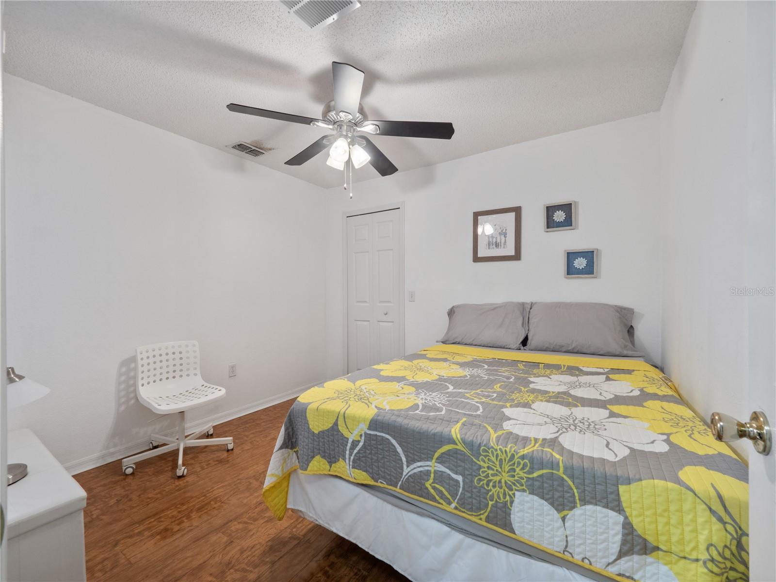 Image 22 of 25 For 721 Rollins Drive