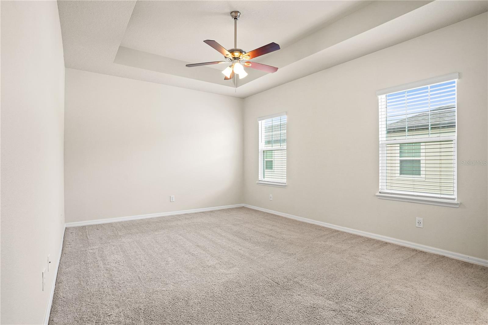 Image 19 of 42 For 518 Venetian Palms Boulevard