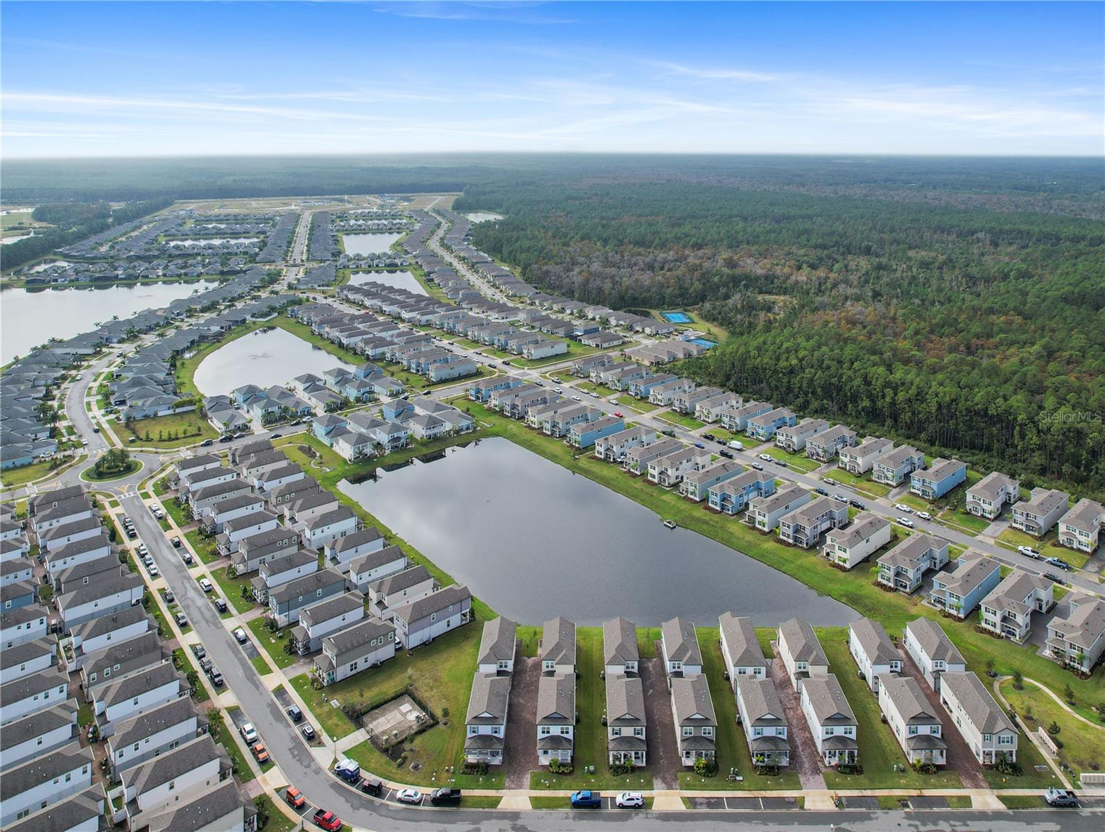 Image 36 of 42 For 518 Venetian Palms Boulevard