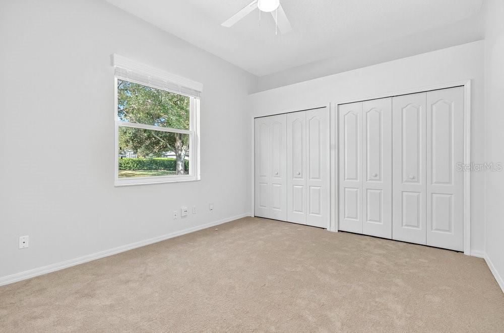 Image 30 of 41 For 10337 Pointview Court