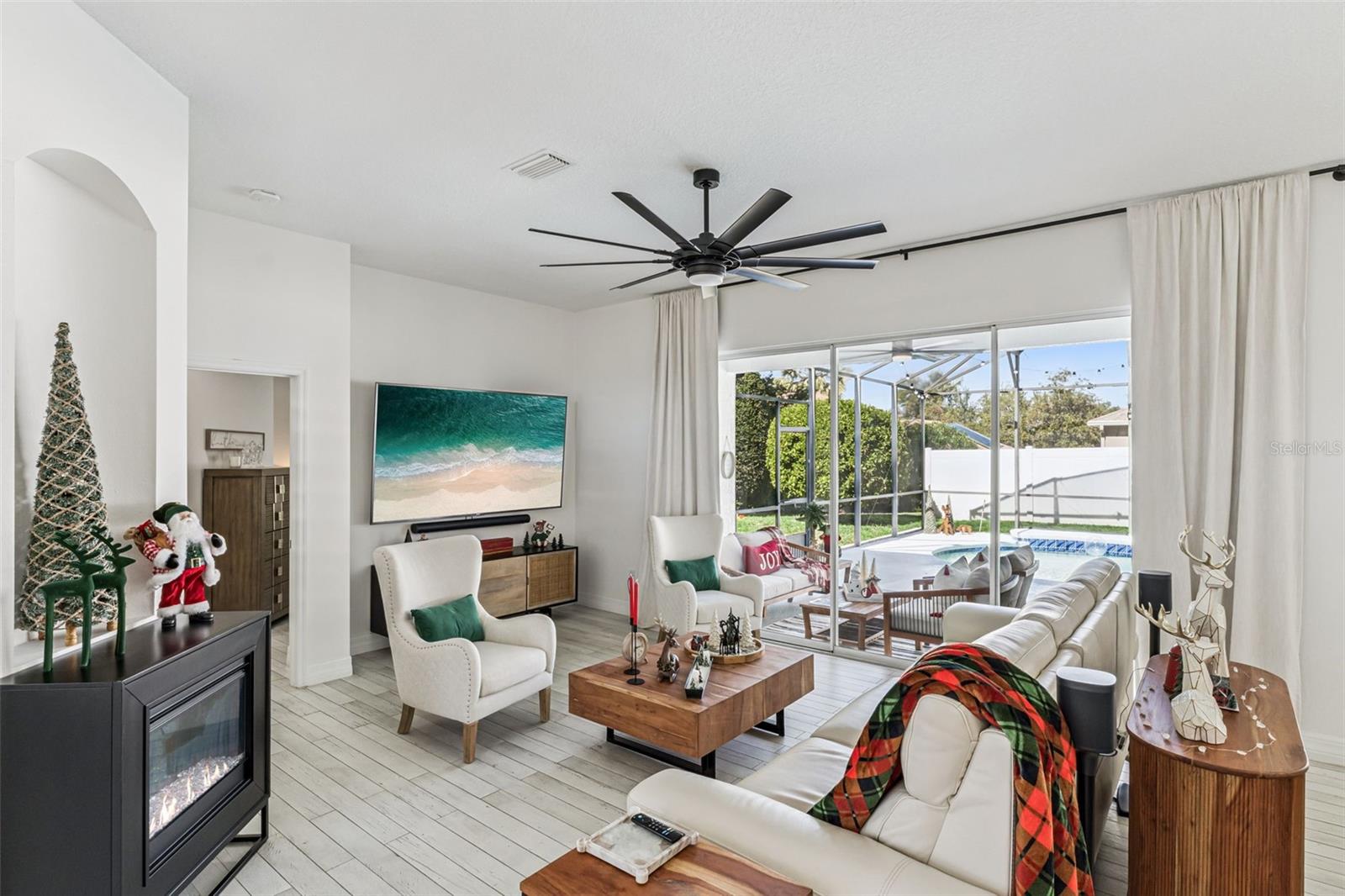 Image 10 of 51 For 405 Quail Hill Drive