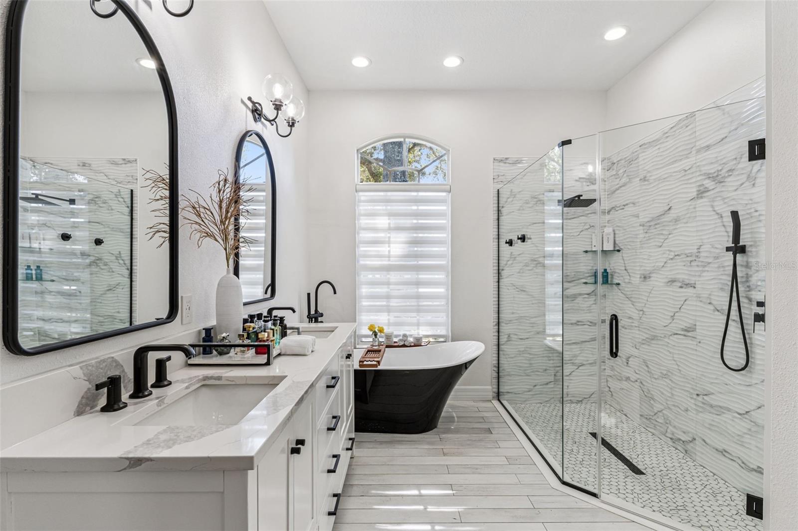 Image 22 of 51 For 405 Quail Hill Drive