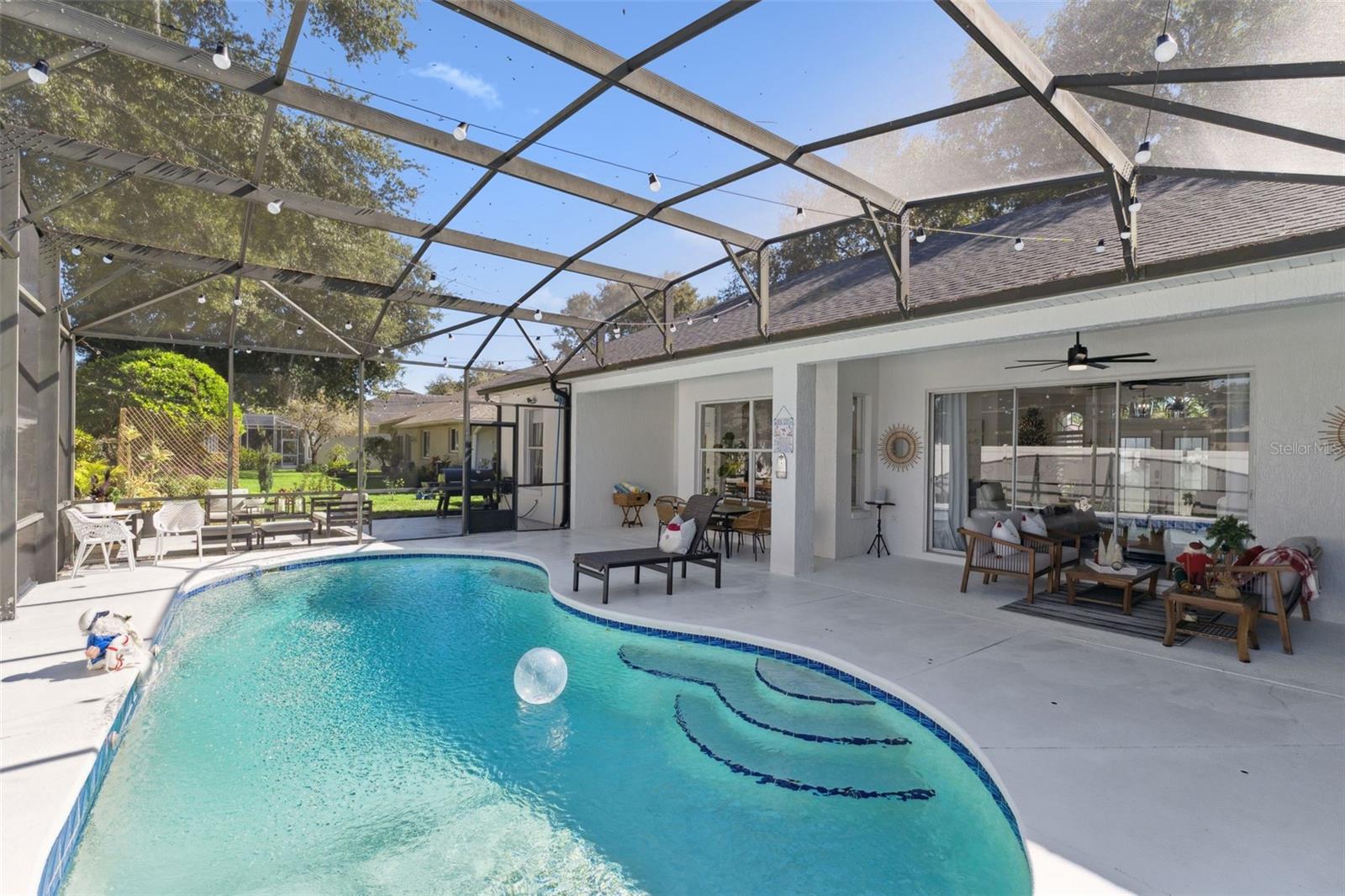 Image 32 of 51 For 405 Quail Hill Drive