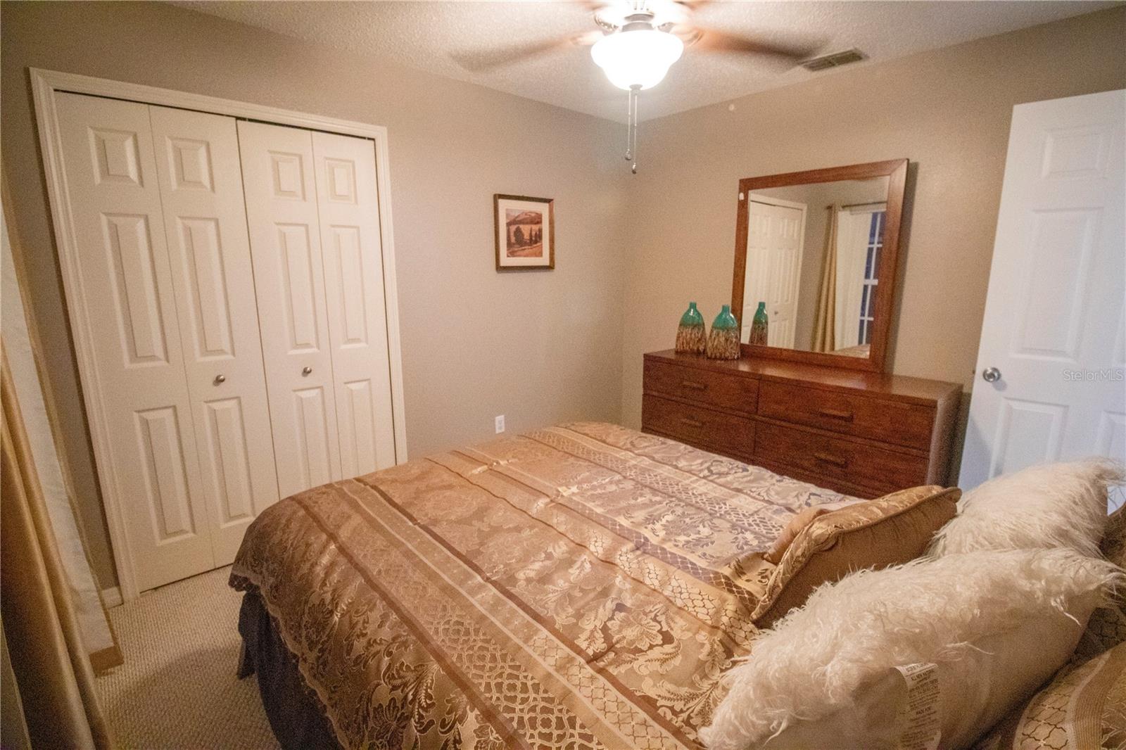 Image 45 of 73 For 878 Lake Jackson Circle