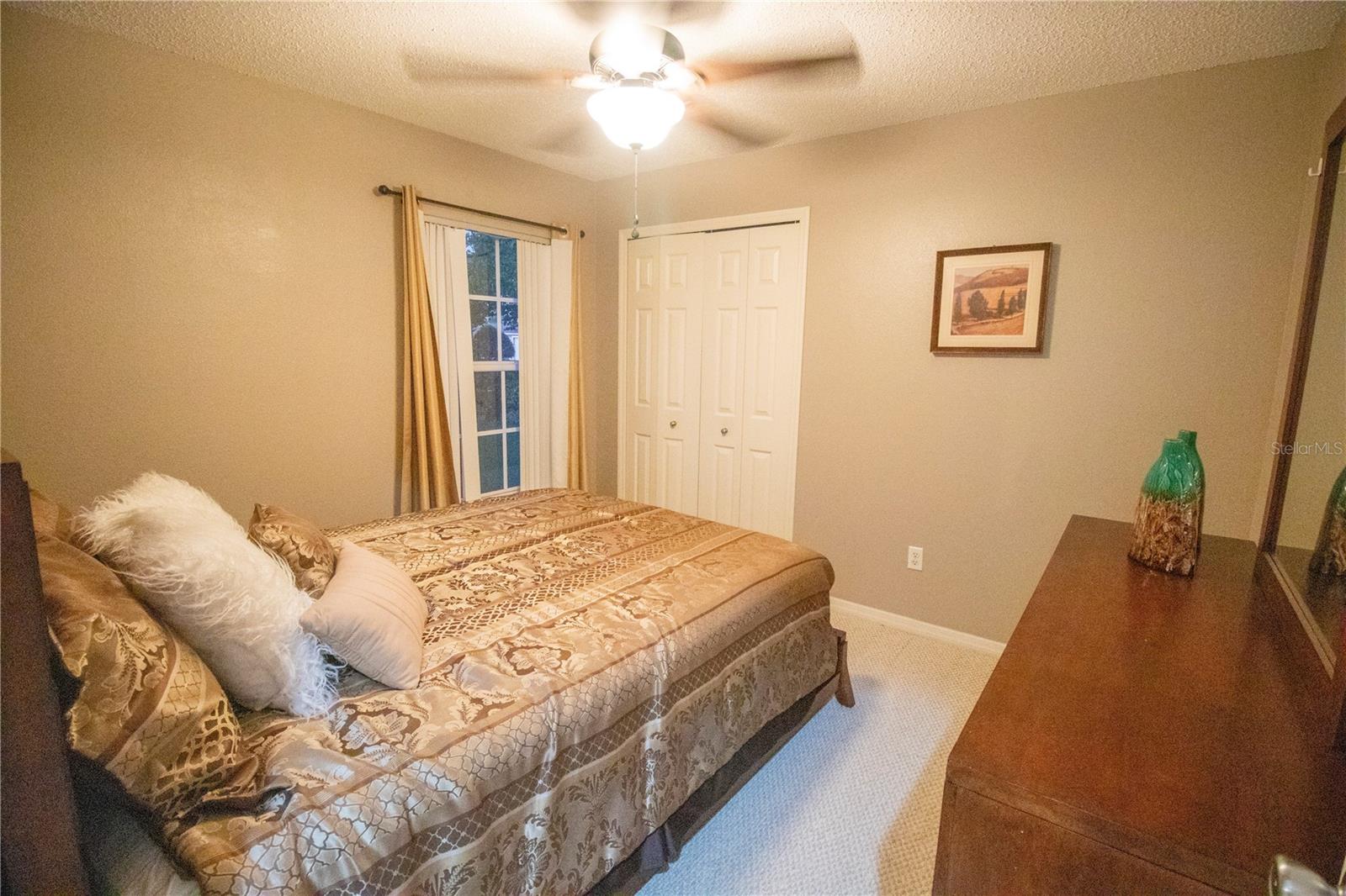 Image 46 of 73 For 878 Lake Jackson Circle