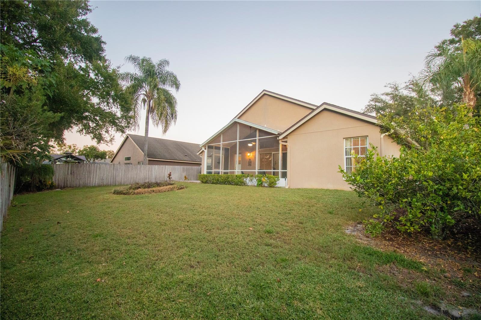 Image 55 of 73 For 878 Lake Jackson Circle