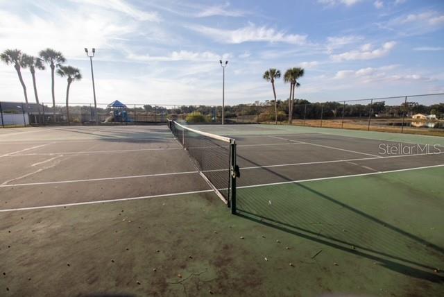 Image 67 of 73 For 878 Lake Jackson Circle