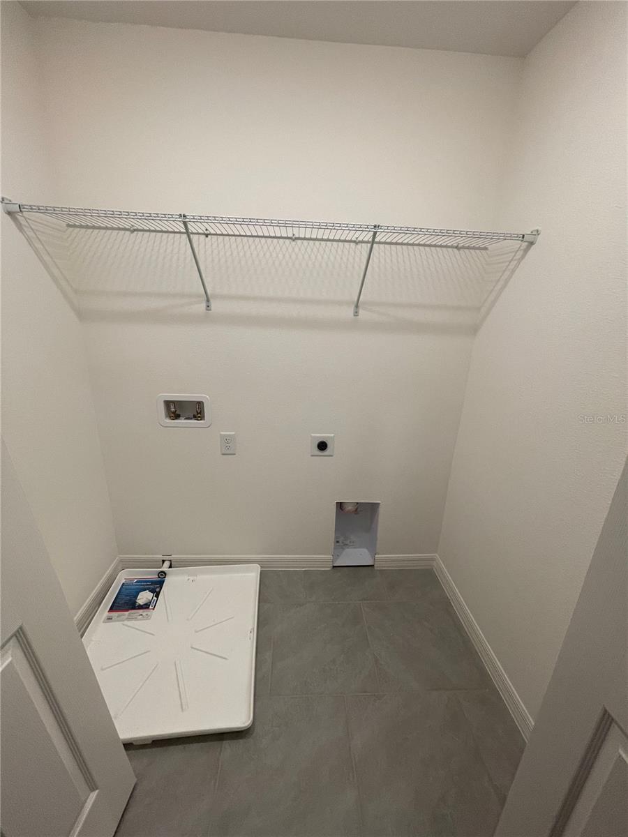 Image 14 of 17 For 1313 Blazing Star Lane