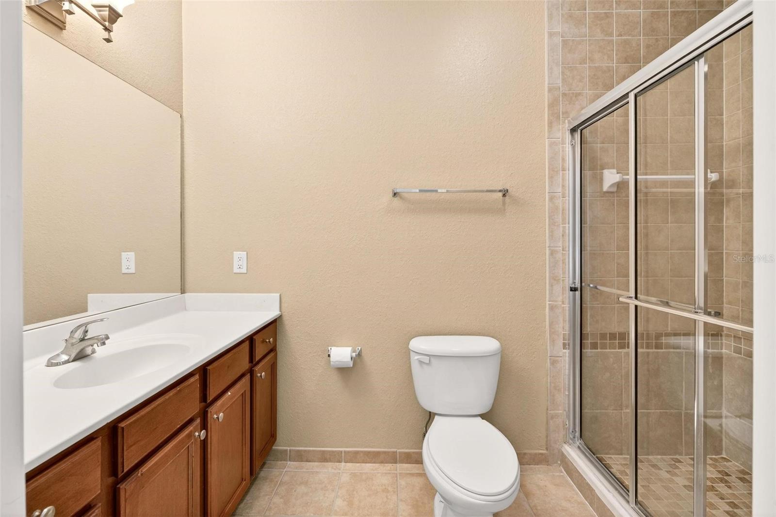 Image 14 of 19 For 3176 Feltrim Place 401