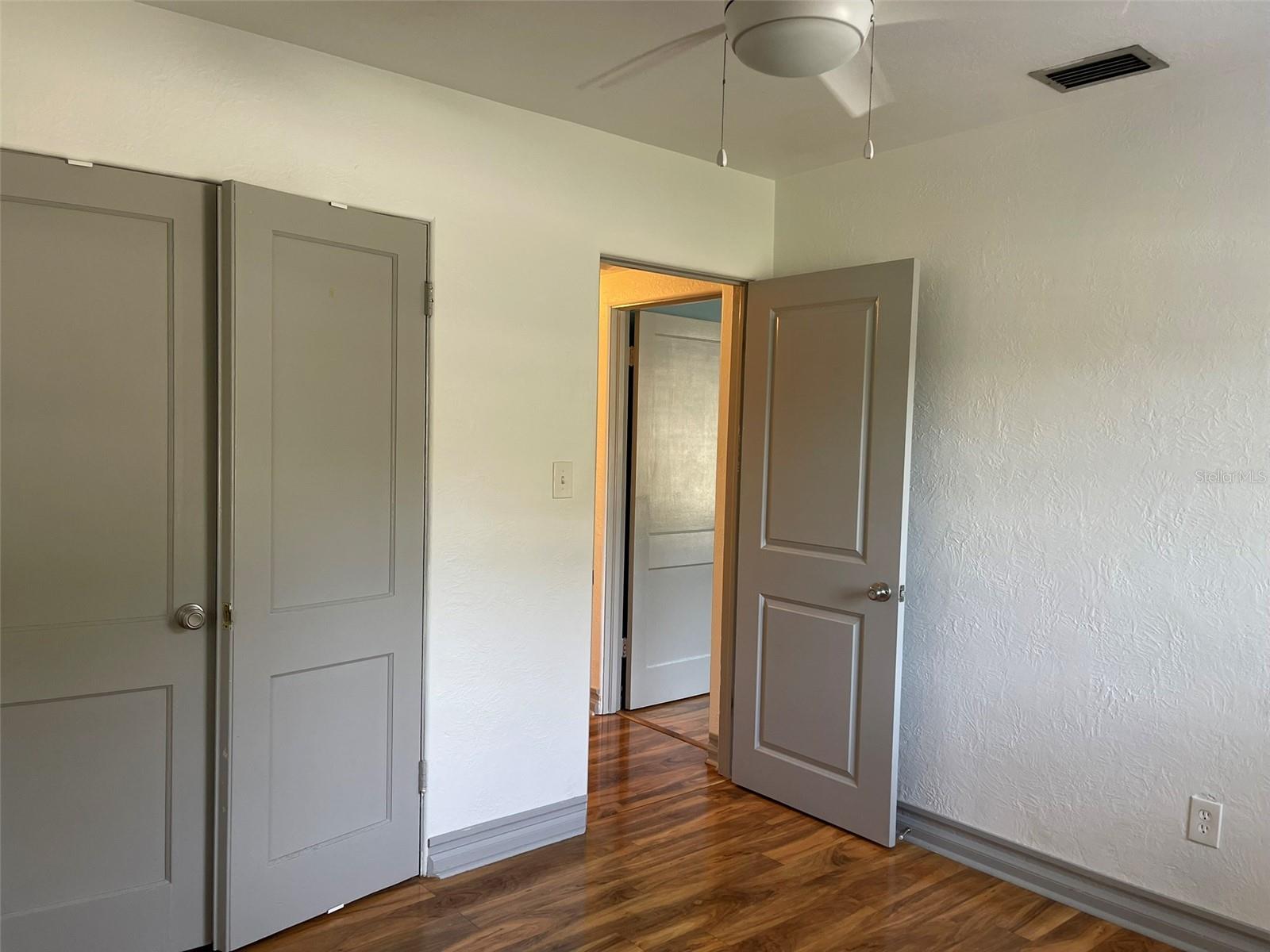 Image 16 of 25 For 1908 Livingston Street